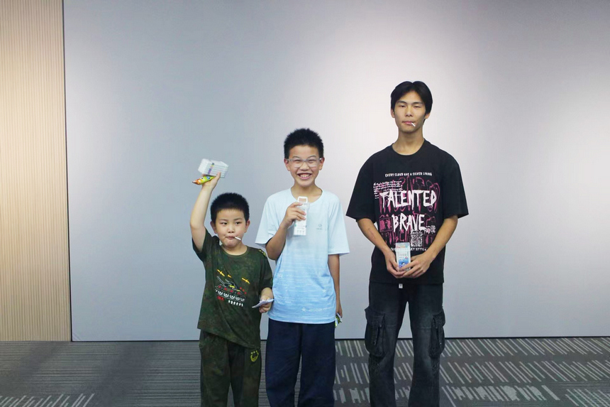 积分兑换小礼品。
