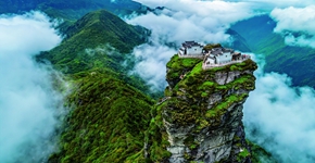 铜仁梵净山