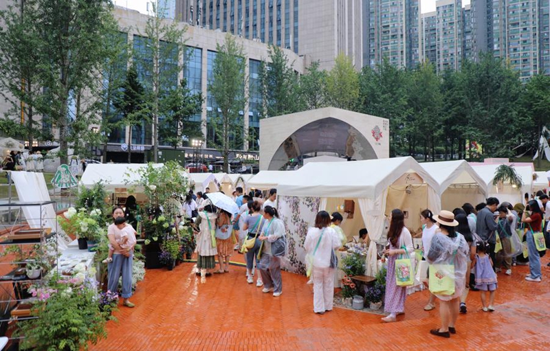 9、阿云朵仓“过森日”全国女子美学市集。.jpg