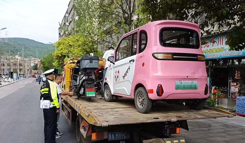 交管部門強力整治違停亂象.jpg
