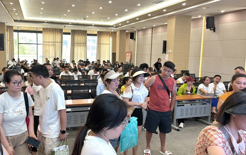 乌当区“四化”集成服务提效能，随迁子女积分入学更省心。