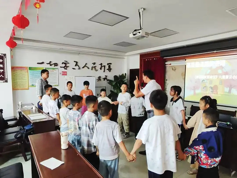 西秀區聚焦“四步棋” 破解假期兒童托管難題 (1).jpg