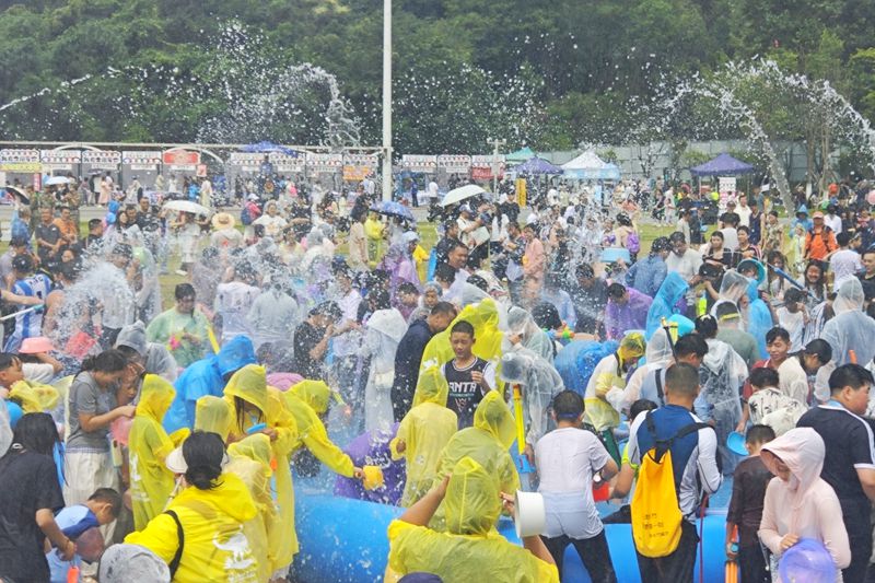 2026民族大联欢·盛夏狂欢活动在贵阳举行