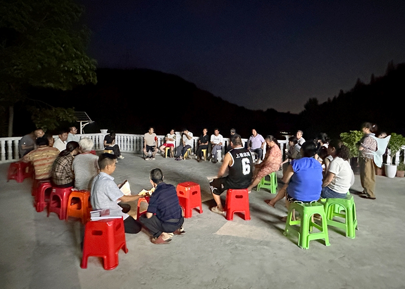 清镇市滨湖街道黄柿村坝坝会.jpg