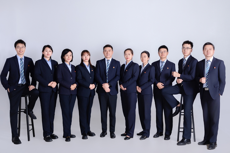 4、个体坚守汇聚成集体合力，这份力量深扎根于服务地方发展的生动实践之中。.jpg