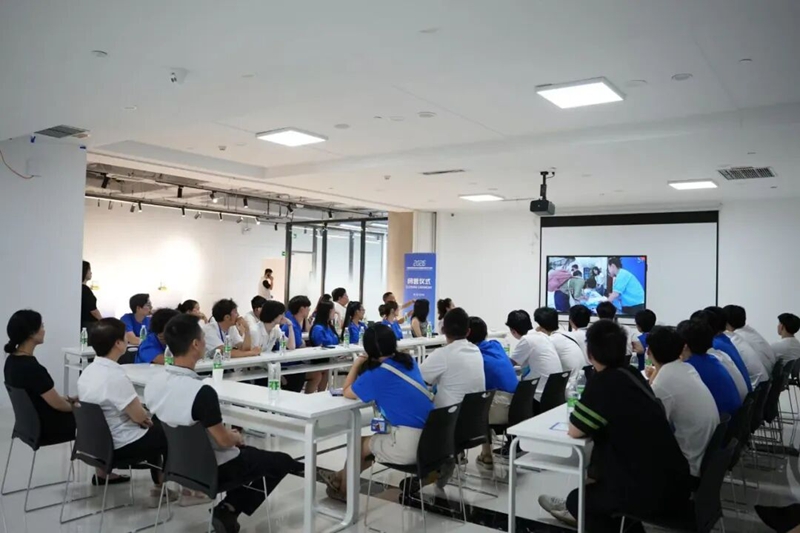 1.闭营仪式现场。贵州省科学技术协会供图.jpg