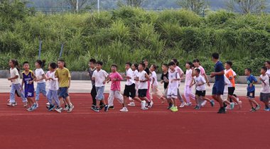 獨山消防夏令營免費開營 30名孩童解鎖熱血暑假
