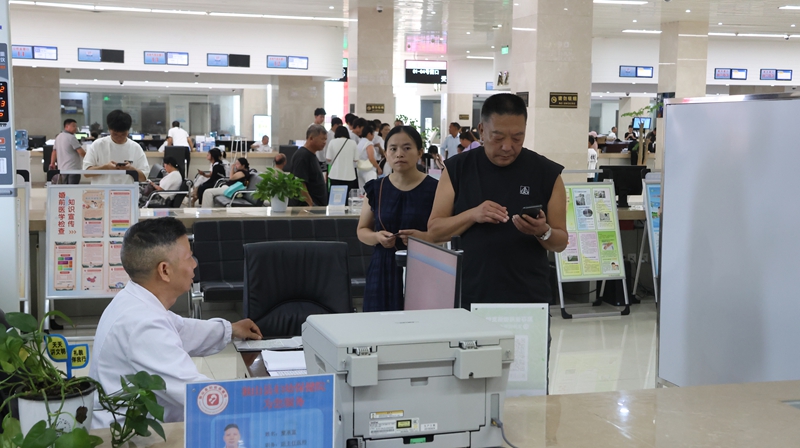 健康小屋上線 獨山縣政務服務中心再添便民新設施 (5)