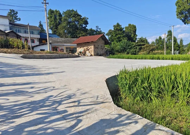 圖為:硬化產業路.jpg