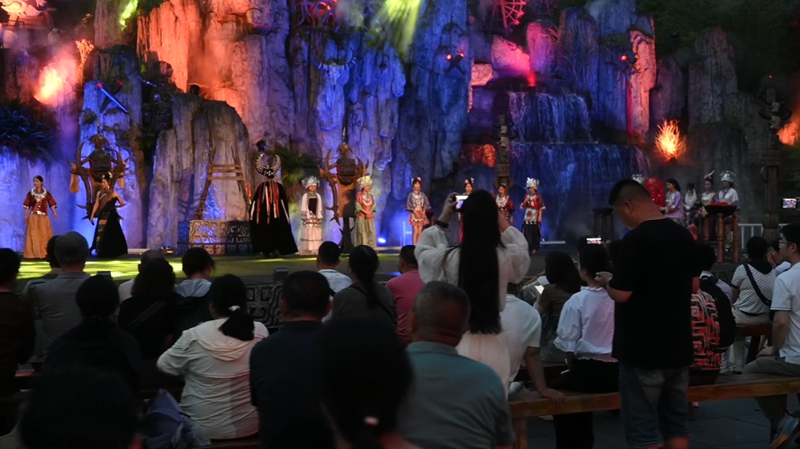 剑河温泉解锁夏日消暑新玩法。