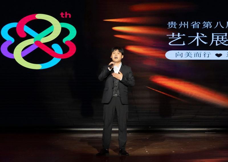 4、獨唱展演現場。