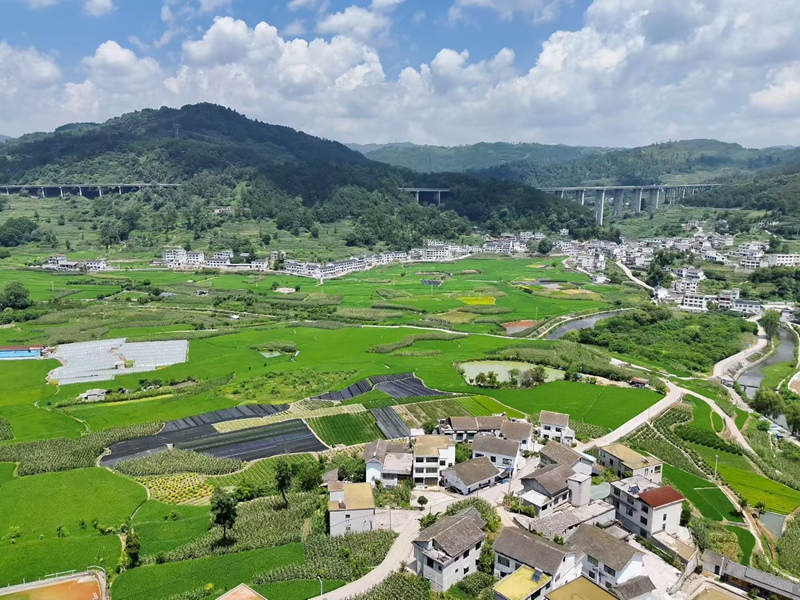 息烽乡村景色。