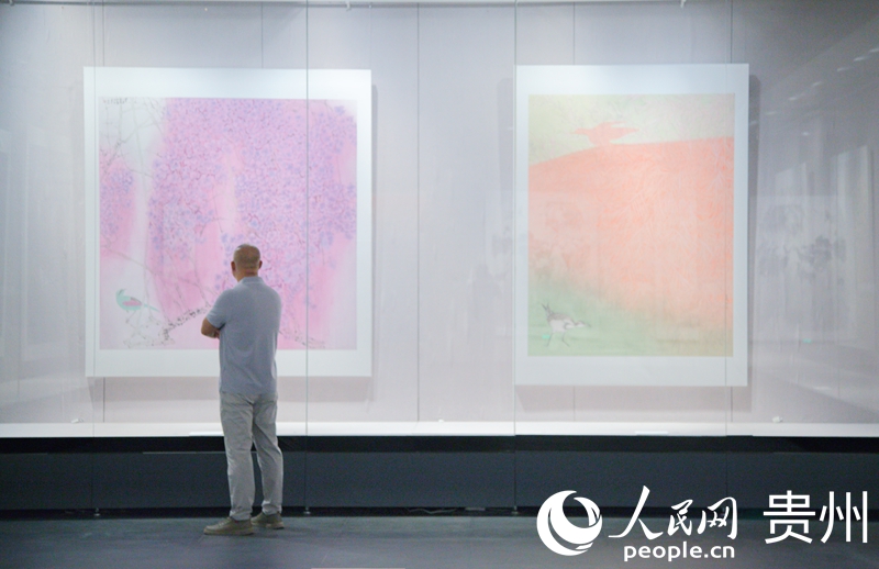 画展现场。人民网记者 龙章榆摄