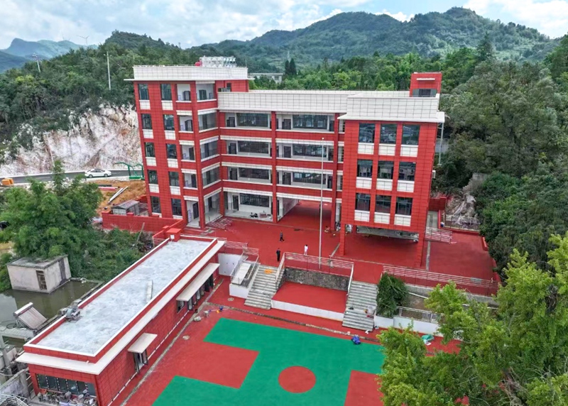 郝官小學改擴建項目建設后。 張婷攝