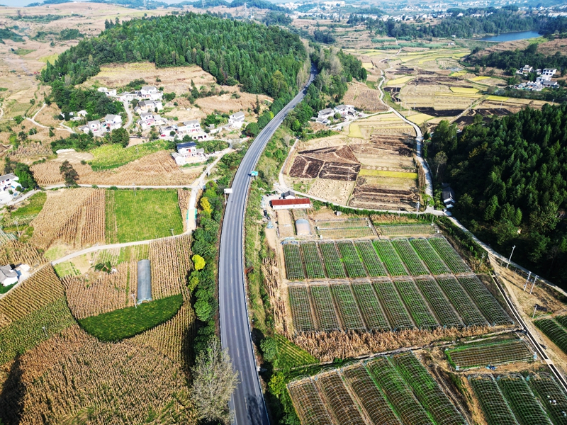 2026年9月28日，金秋時節，貴州省黔西市林泉鎮山海社區田園景美、鄉村如畫。