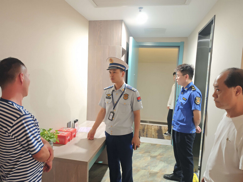 貴州息烽：多部門深夜突擊檢查 筑牢國慶安全防線。