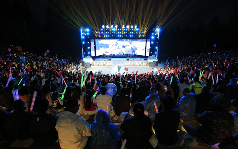 2026拱拢坪森林公园音乐会浪漫开演