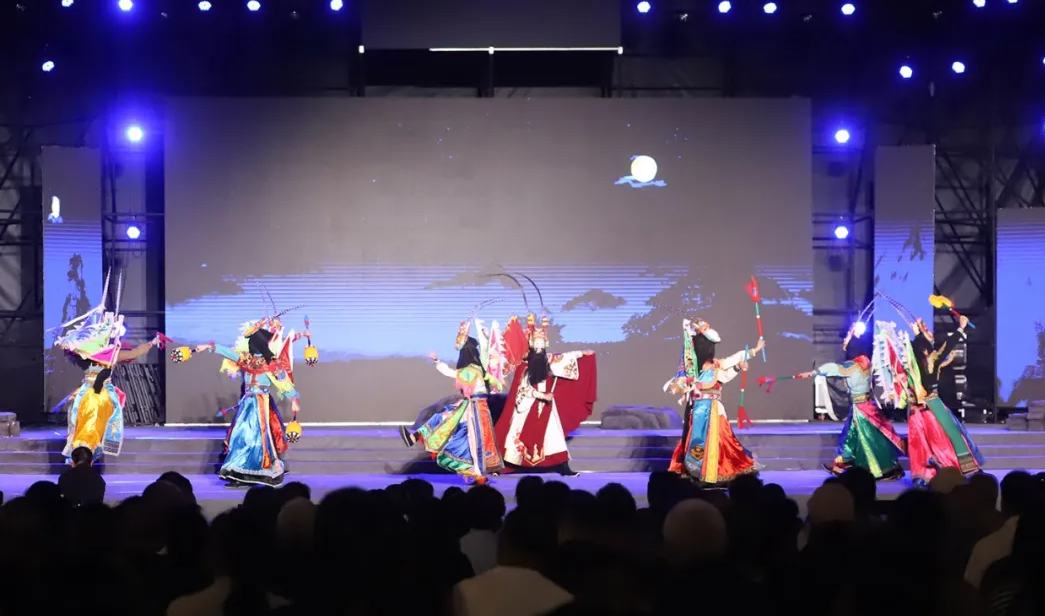 民族歌舞剧《出塞曲》在安顺上演