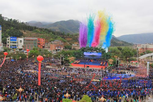 贵州望谟县举行三月三布依文化节